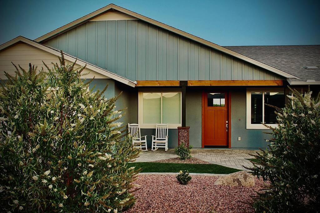 Modern 3 Bedroom Home Cottonwood Exterior foto